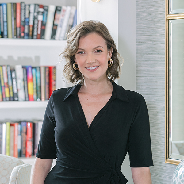 Kati Barnes, Real Estate Advisor